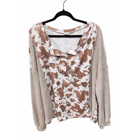 Olive and Oak Tops - Olive & Oak Medium Cow Print Top Boho Western Henley Crochet Sleeve Blouse Wn’s